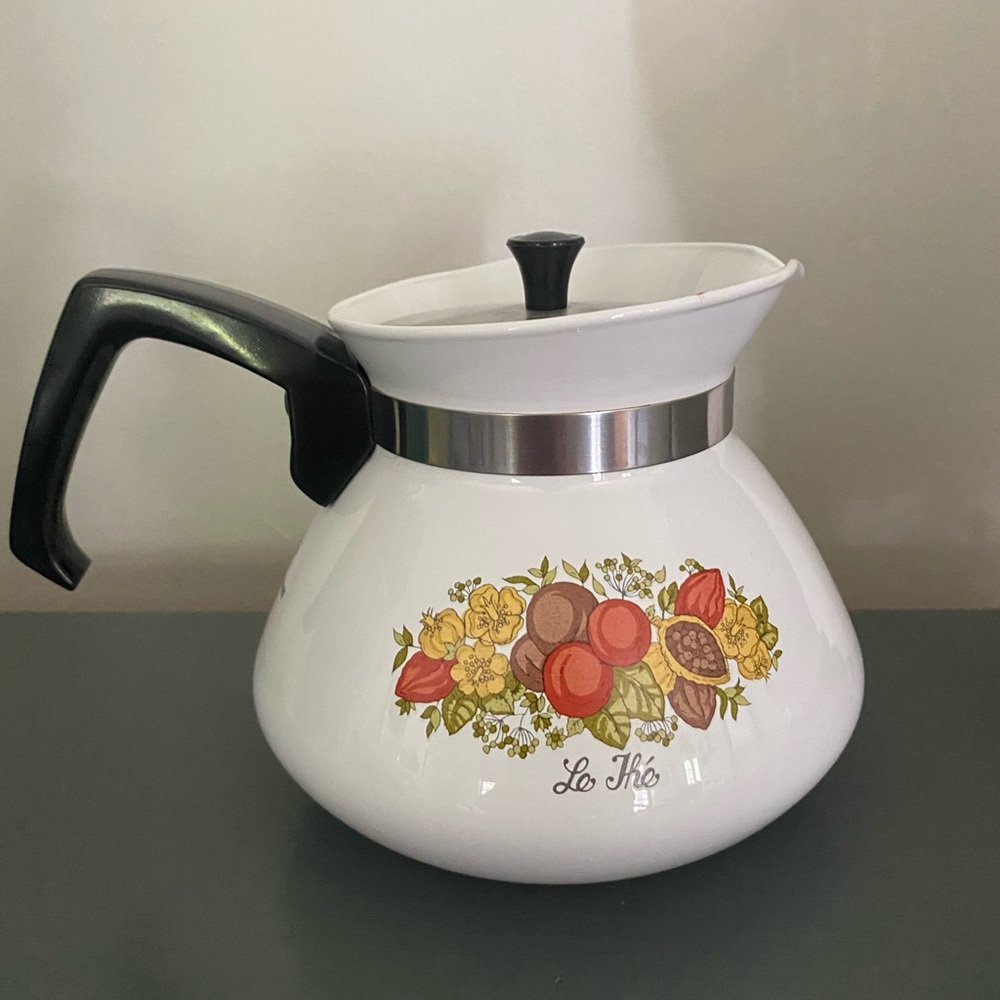 💕💕Vintage Corning Ware Teapot